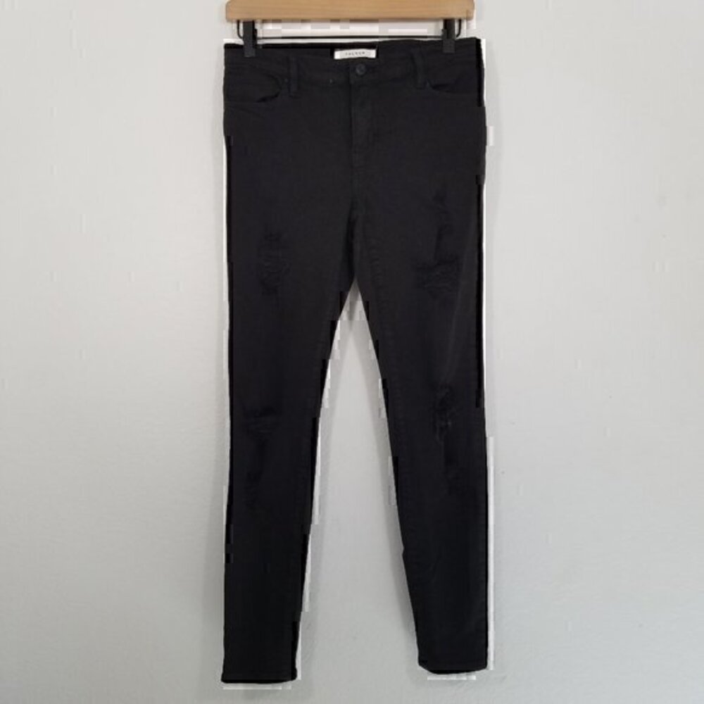 PacSun Perfect Fit Jegging Distressed Jean Size 27